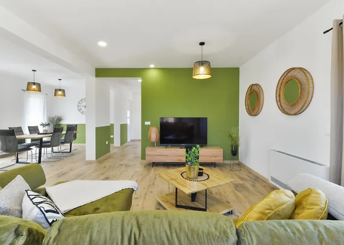 Luxury With Pool,jacuzzi And Sauna04 - By Ta Leut Agency Villa