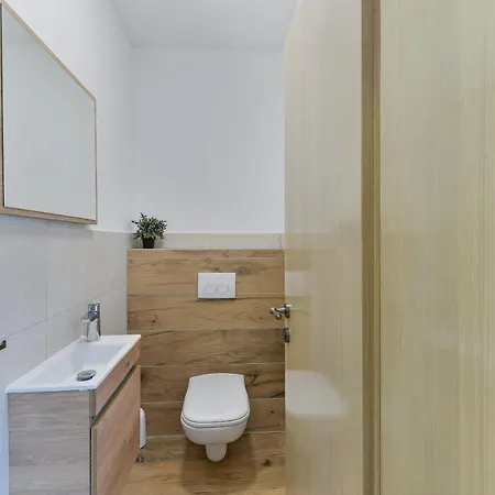 Luxury With Pool,jacuzzi And Sauna04 - By Ta Leut Agency Vila